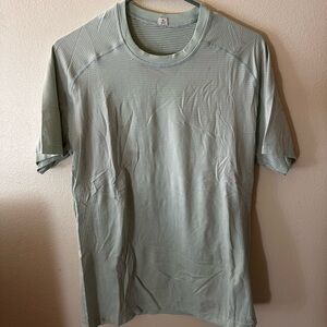 Lululemon metal vent tech shirt